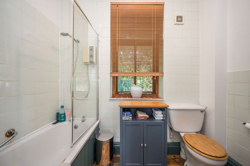 Bathroom- click for photo gallery